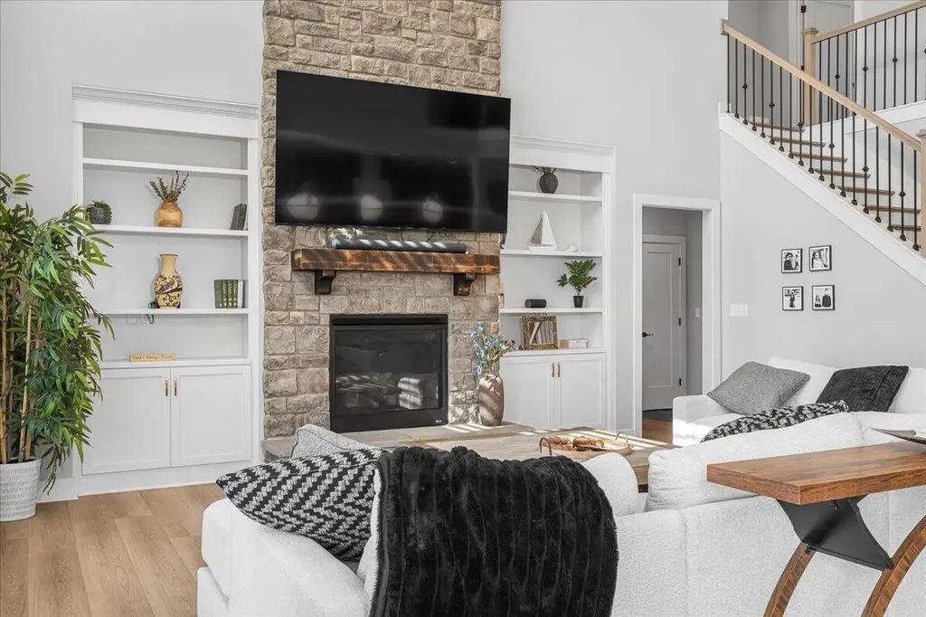 281 Squires Circle Lexington KY 40515