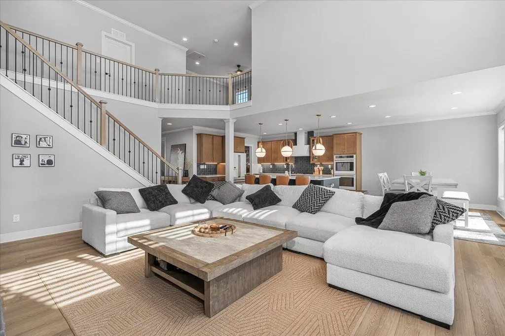 281 Squires Circle Lexington KY 40515