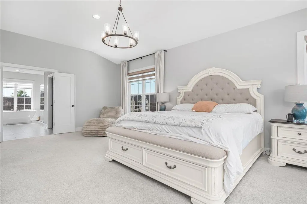 281 Squires Circle Lexington KY 40515