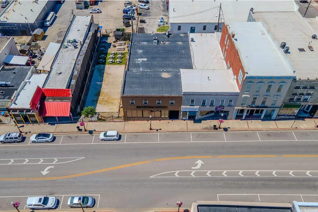 122 E Main Street Richmond KY 40475