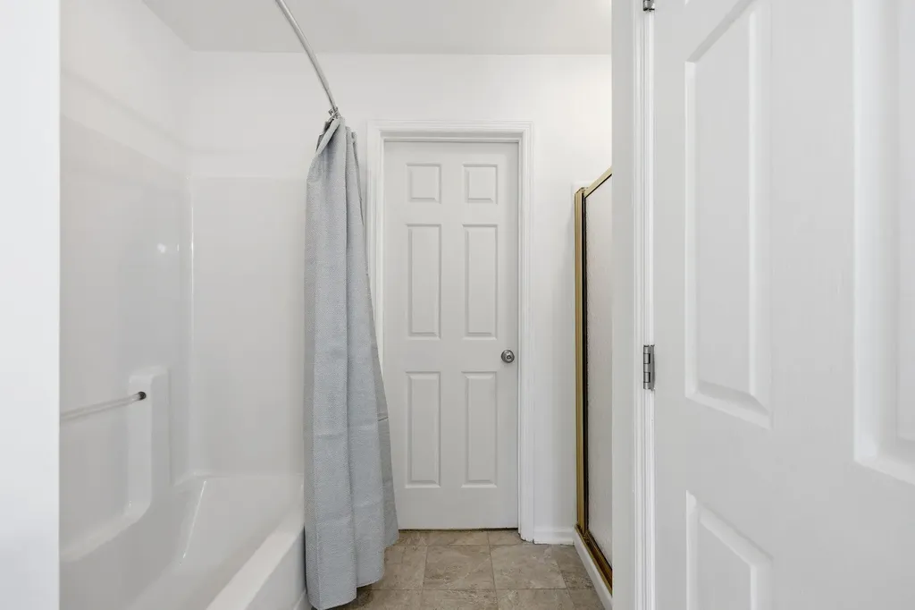 3637 Amick Way Lexington KY 40509
