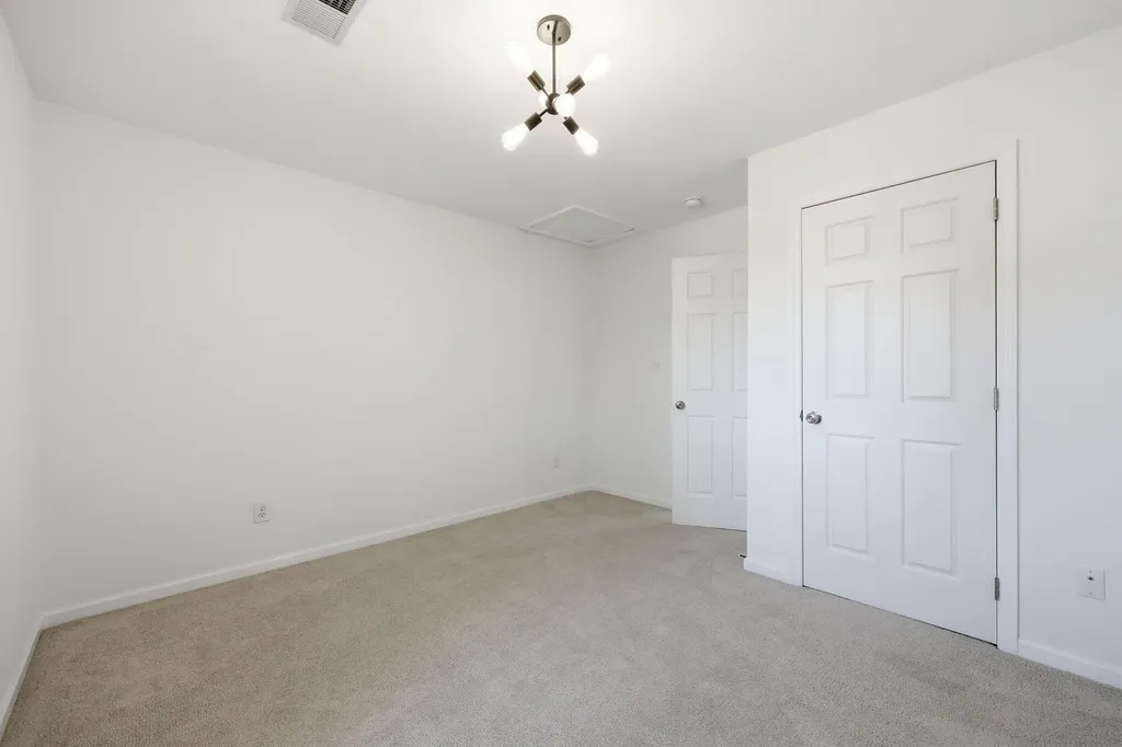 3637 Amick Way Lexington KY 40509