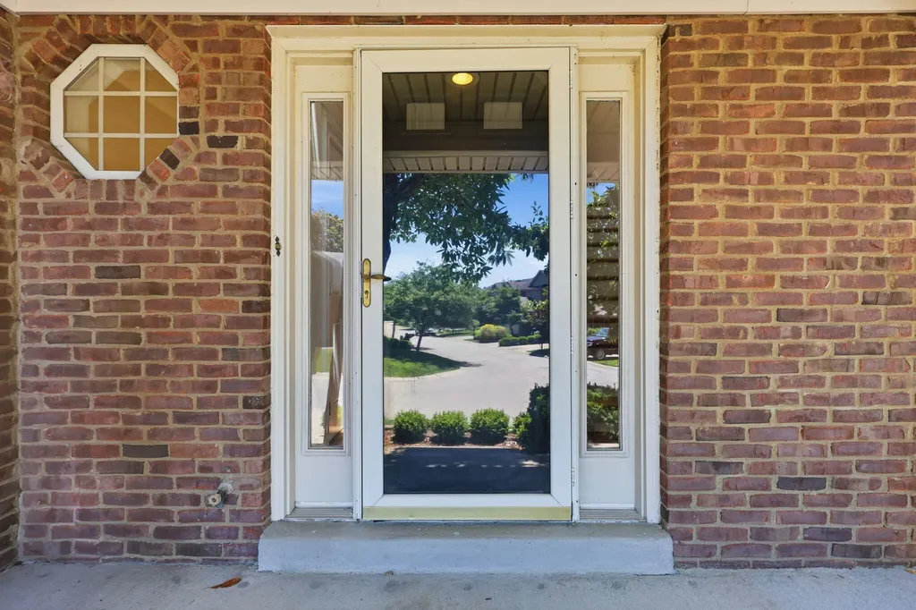 3637 Amick Way Lexington KY 40509