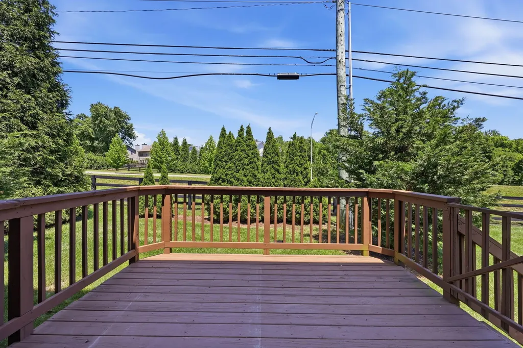 3637 Amick Way Lexington KY 40509