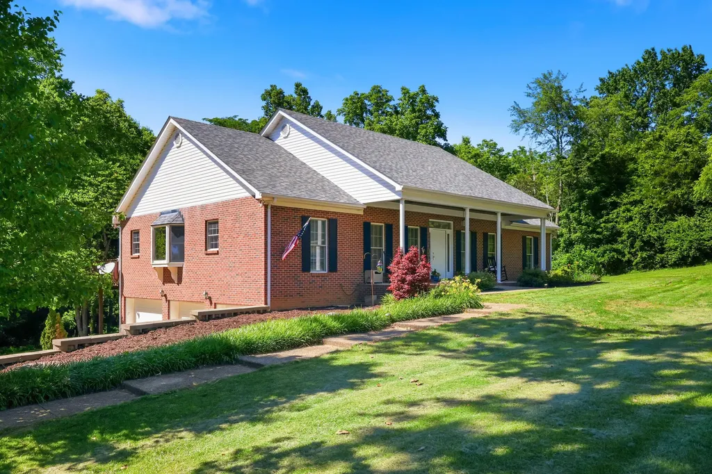 118 Green Sentinel Drive Nicholasville KY 40356