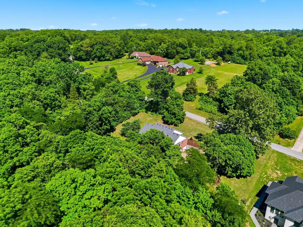 118 Green Sentinel Drive Nicholasville KY 40356