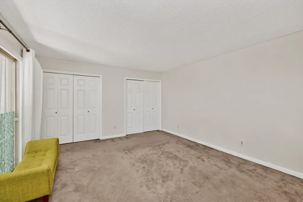 401 Redding Road Lexington KY 40517