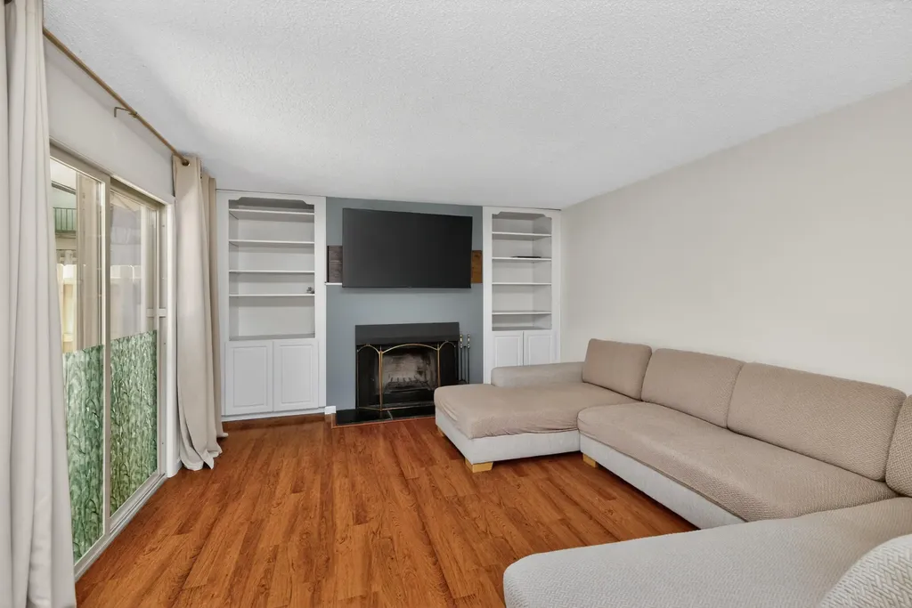 401 Redding Road Lexington KY 40517