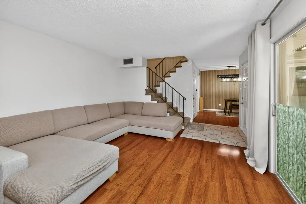 401 Redding Road Lexington KY 40517