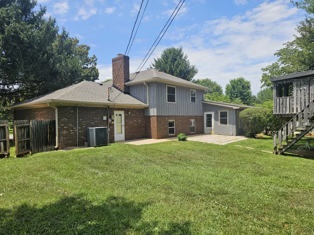 506 Koger Circle Somerset KY 42503