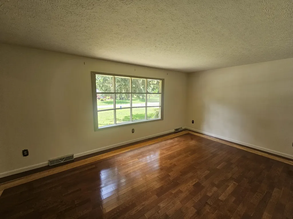 506 Koger Circle Somerset KY 42503