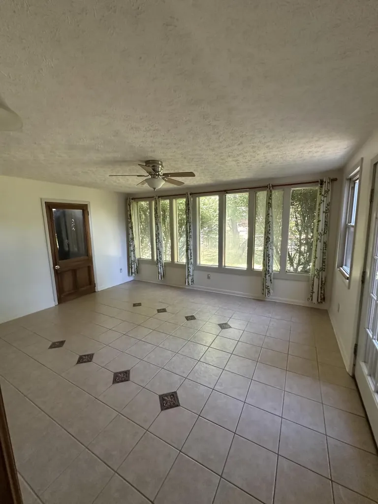 506 Koger Circle Somerset KY 42503