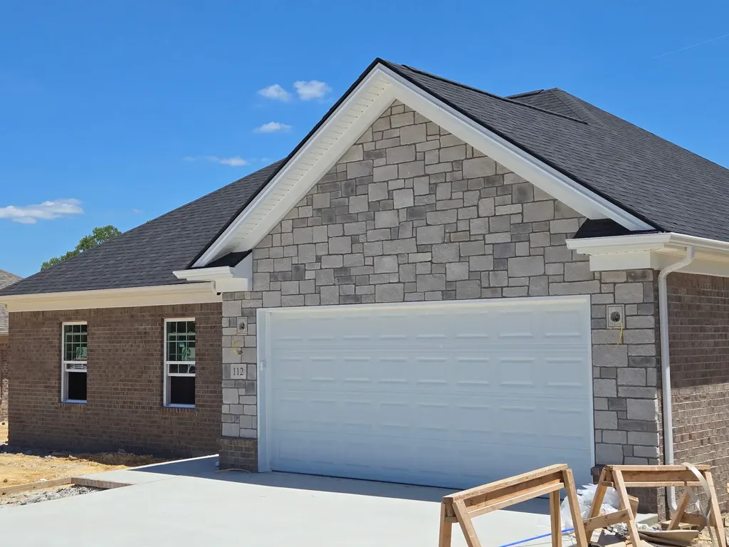 112 Canter Drive London KY 40744