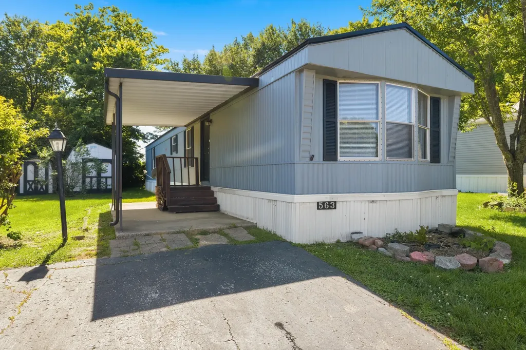 563 Constitution Drive Winchester KY 40391