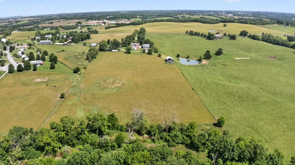 2035 Ky-1247 Stanford KY 40484