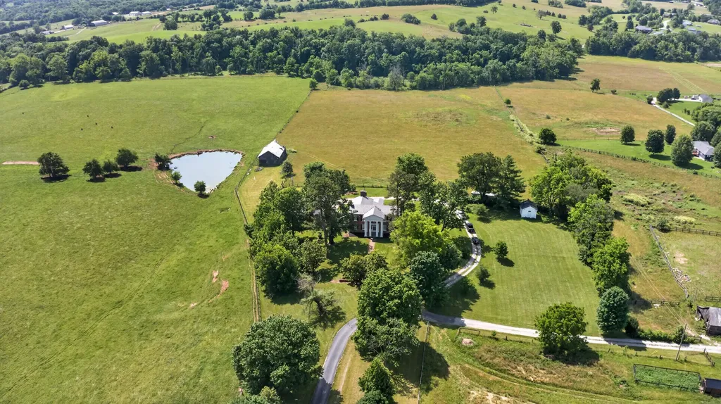 2035 Ky-1247 Stanford KY 40484