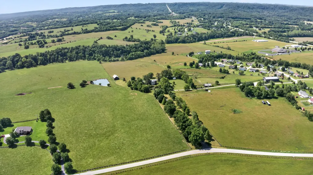 2035 Ky-1247 Stanford KY 40484
