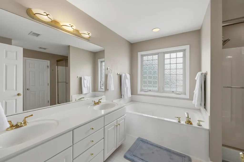 656 Emmett Creek Lane Lexington KY 40515