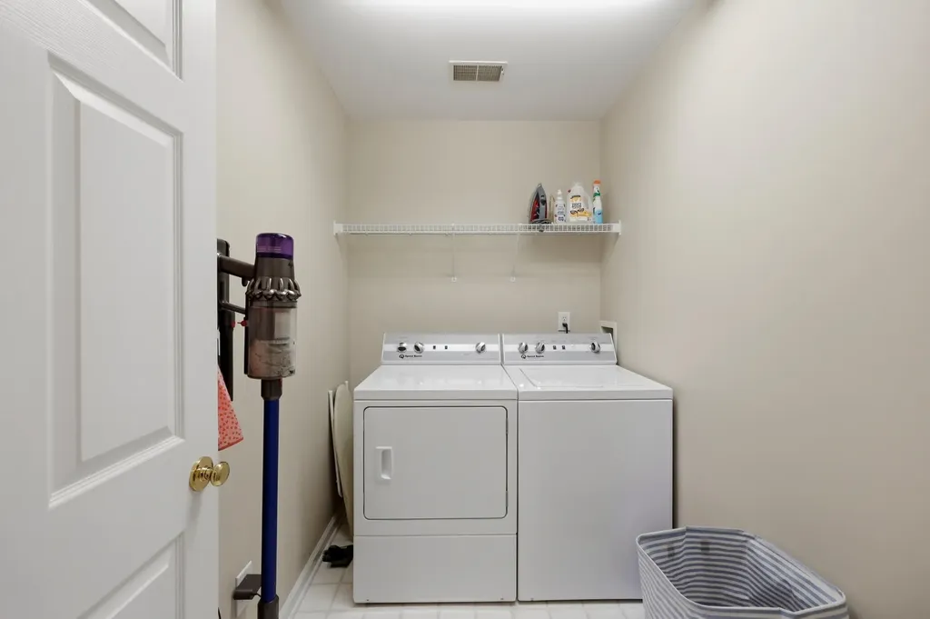656 Emmett Creek Lane Lexington KY 40515