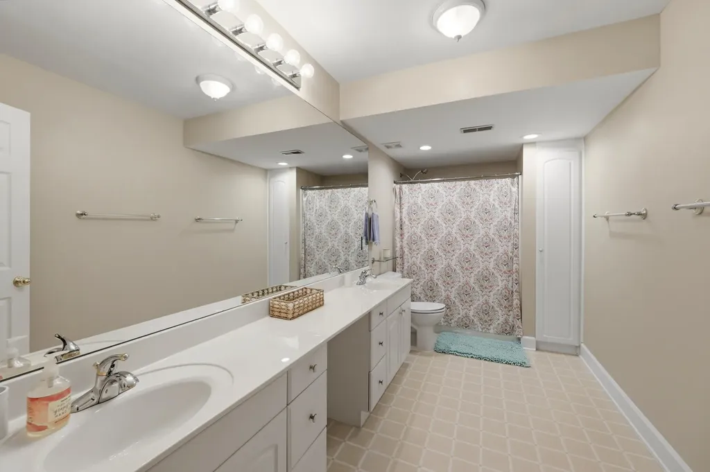 656 Emmett Creek Lane Lexington KY 40515