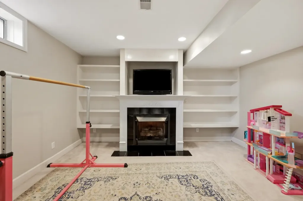 656 Emmett Creek Lane Lexington KY 40515