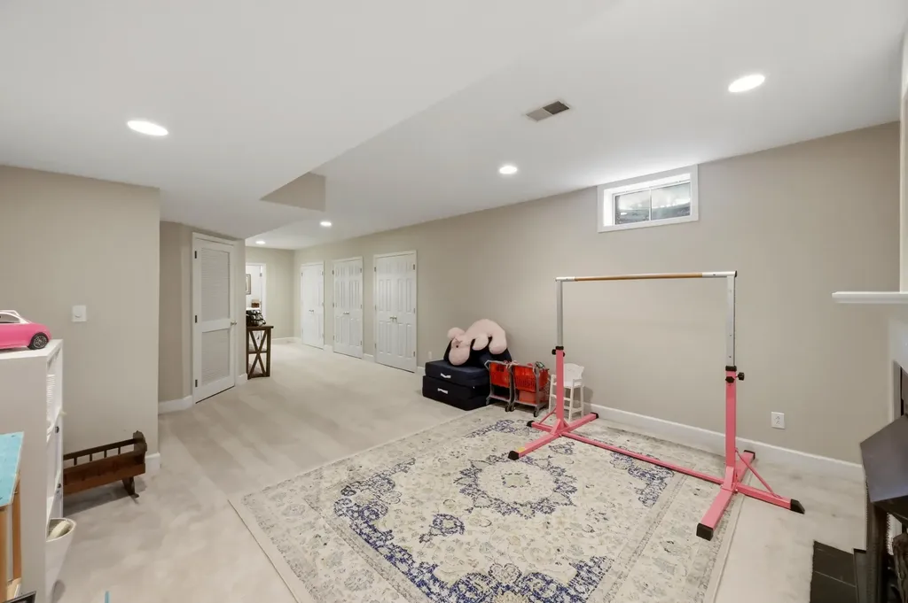 656 Emmett Creek Lane Lexington KY 40515