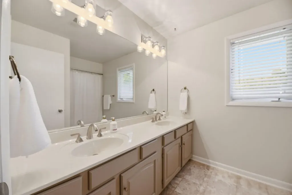 814 Cindy Blair Way Lexington KY 40503