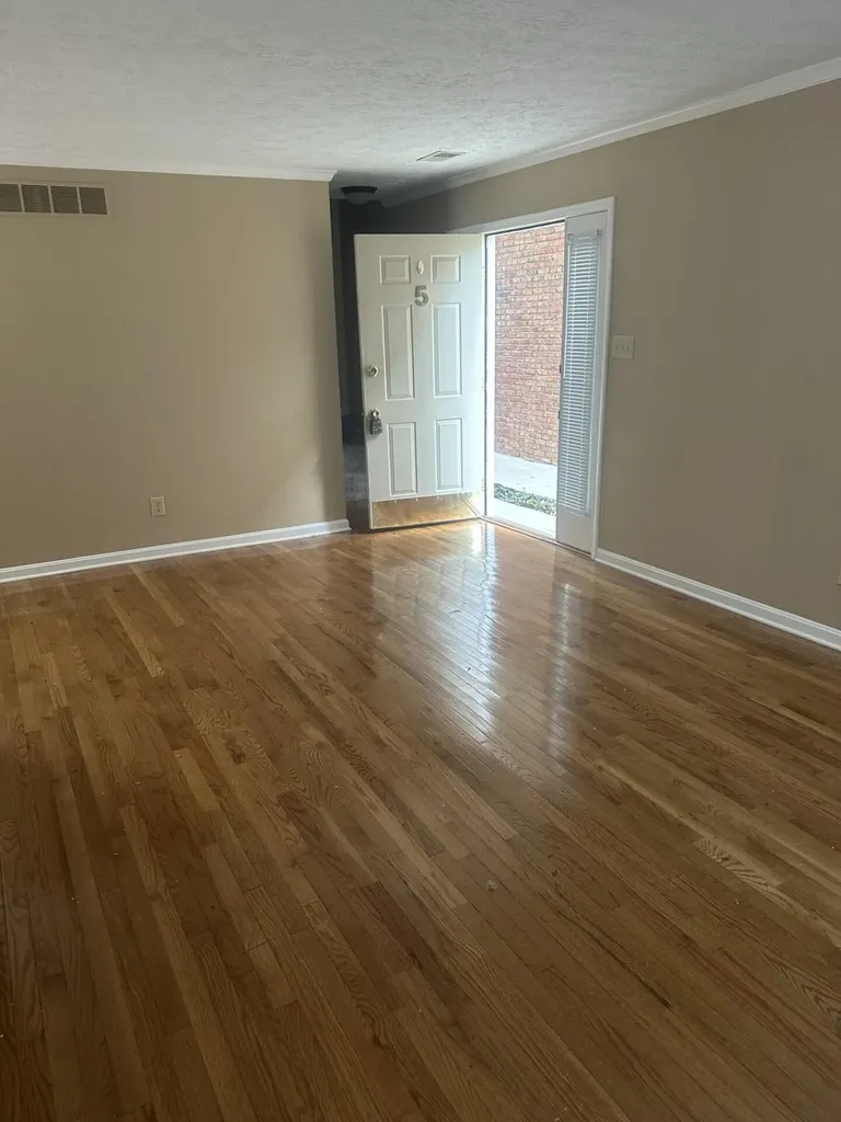 1100 Turkey Foot Road Lexington KY 40517