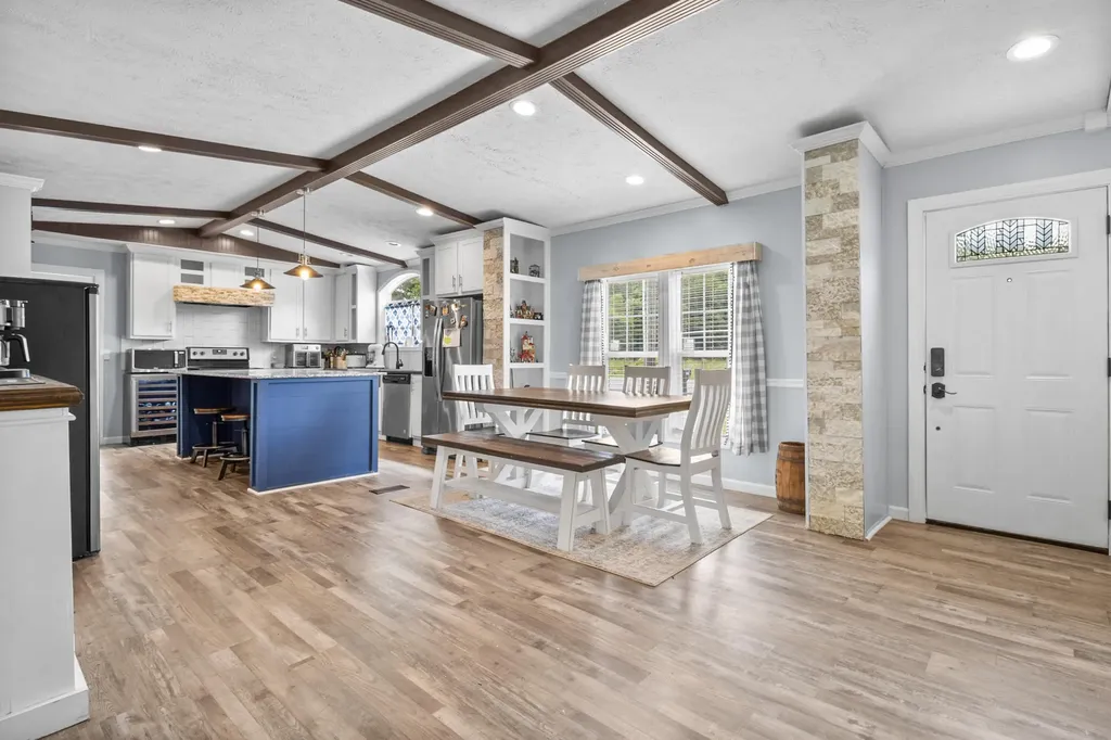 2953 Fariston Road London KY 40744
