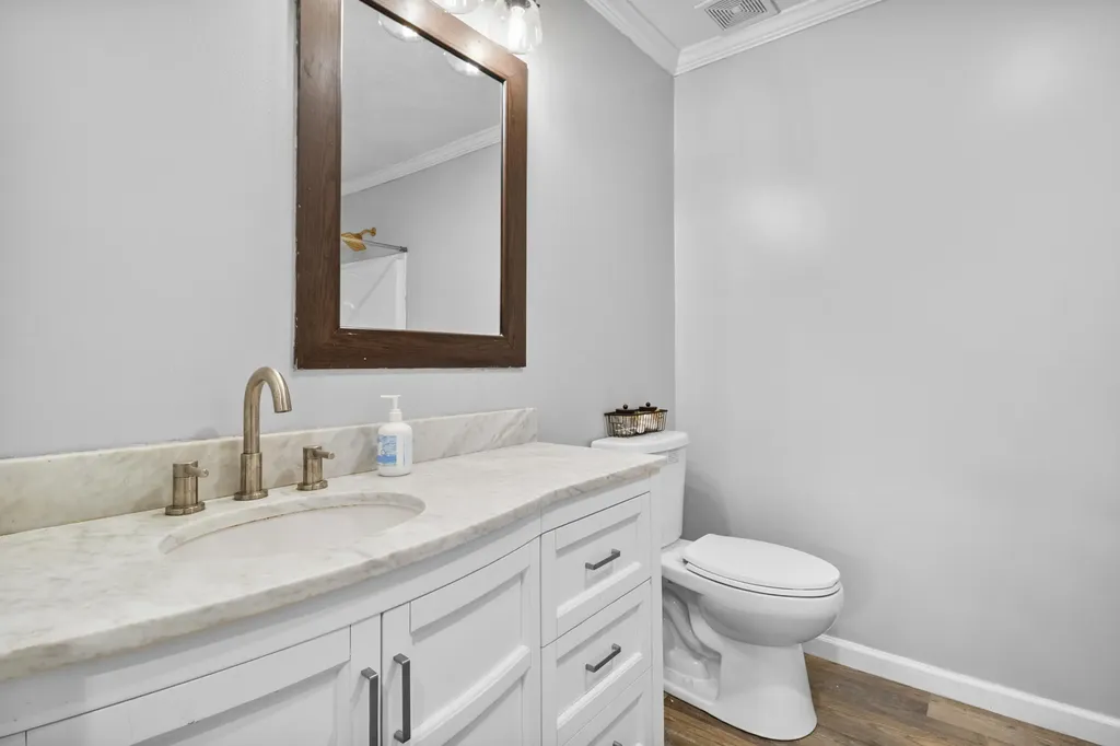 2953 Fariston Road London KY 40744