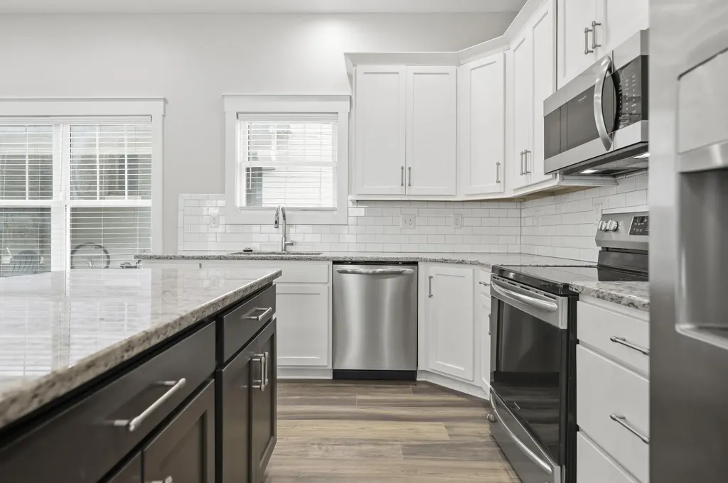 638 N Limestone Lexington KY 40508