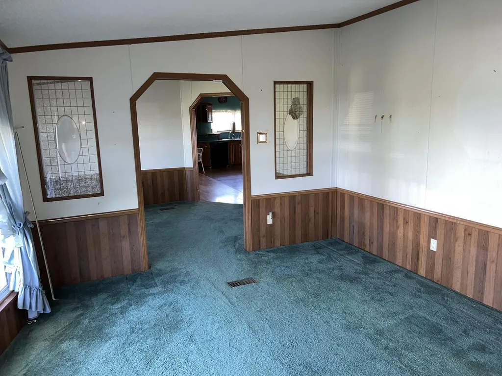 31 Ridgecrest Circle Flemingsburg KY 41041