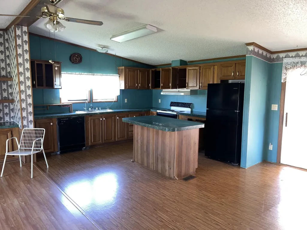 31 Ridgecrest Circle Flemingsburg KY 41041