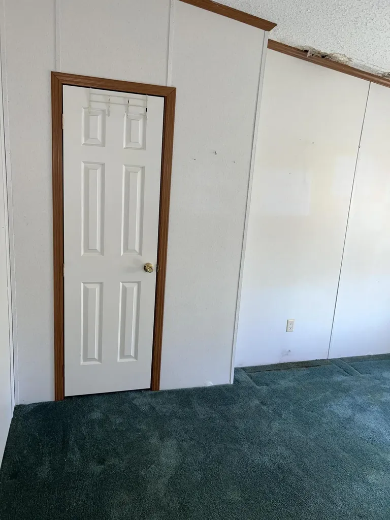 31 Ridgecrest Circle Flemingsburg KY 41041