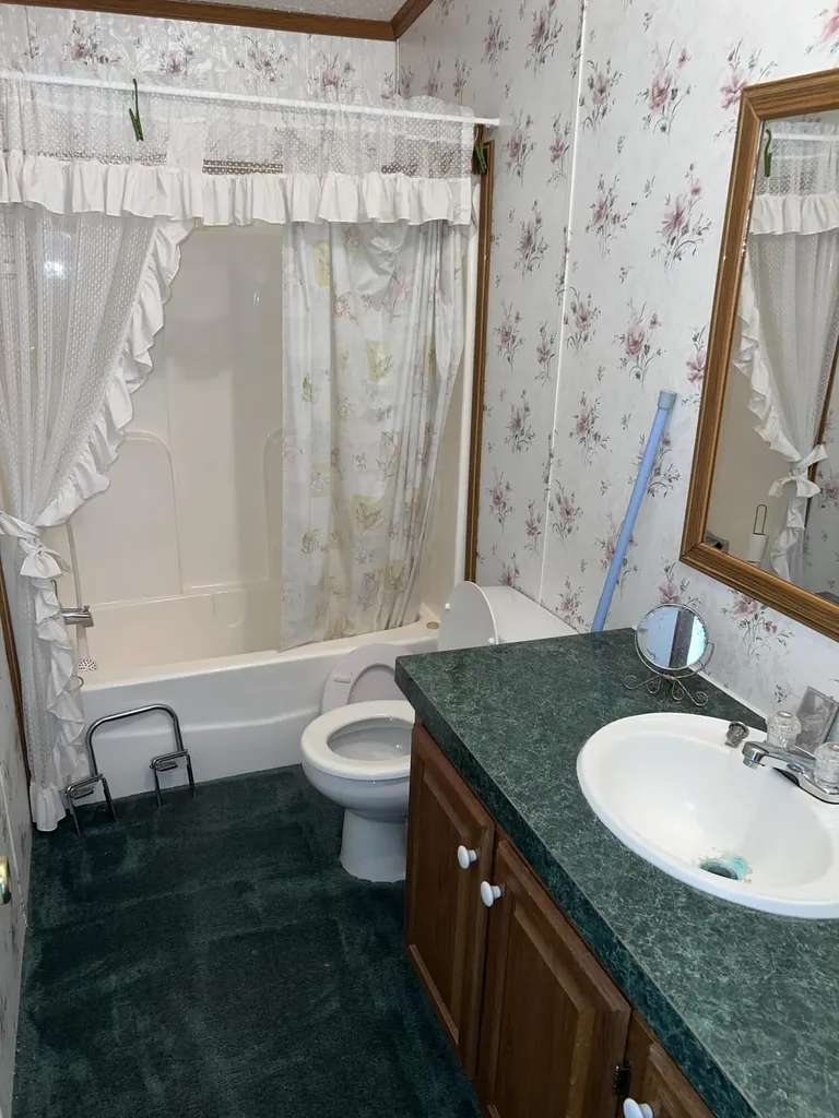 31 Ridgecrest Circle Flemingsburg KY 41041