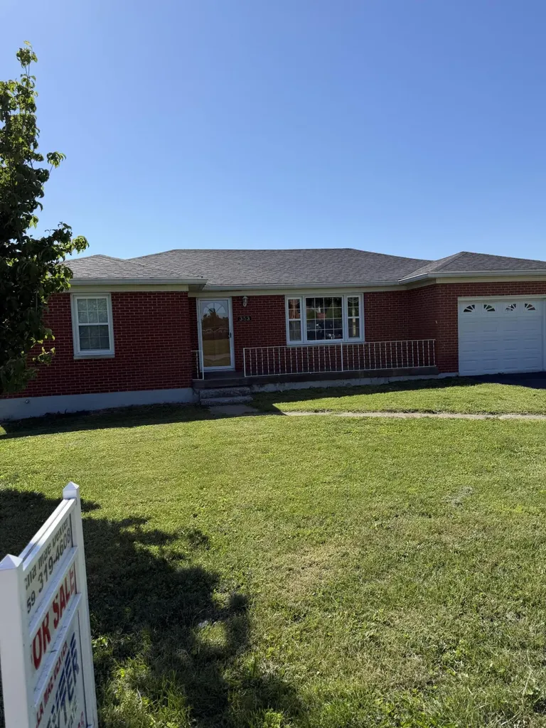 353 J F Kennedy Lane Lebanon KY 40033