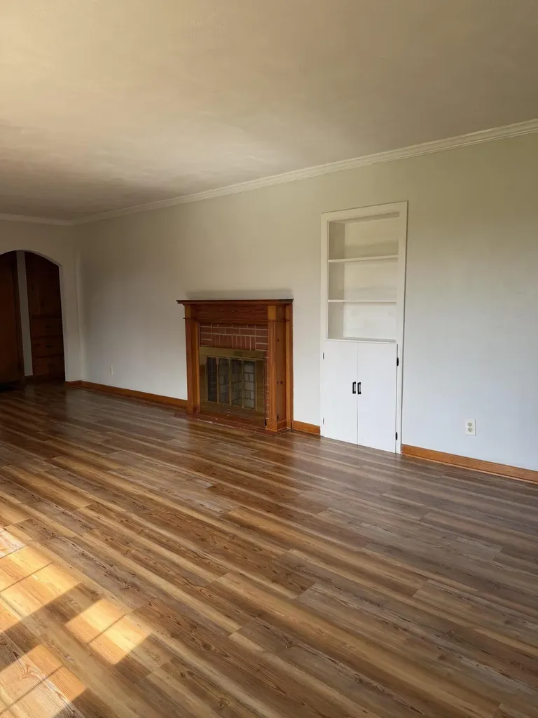 353 J F Kennedy Lane Lebanon KY 40033