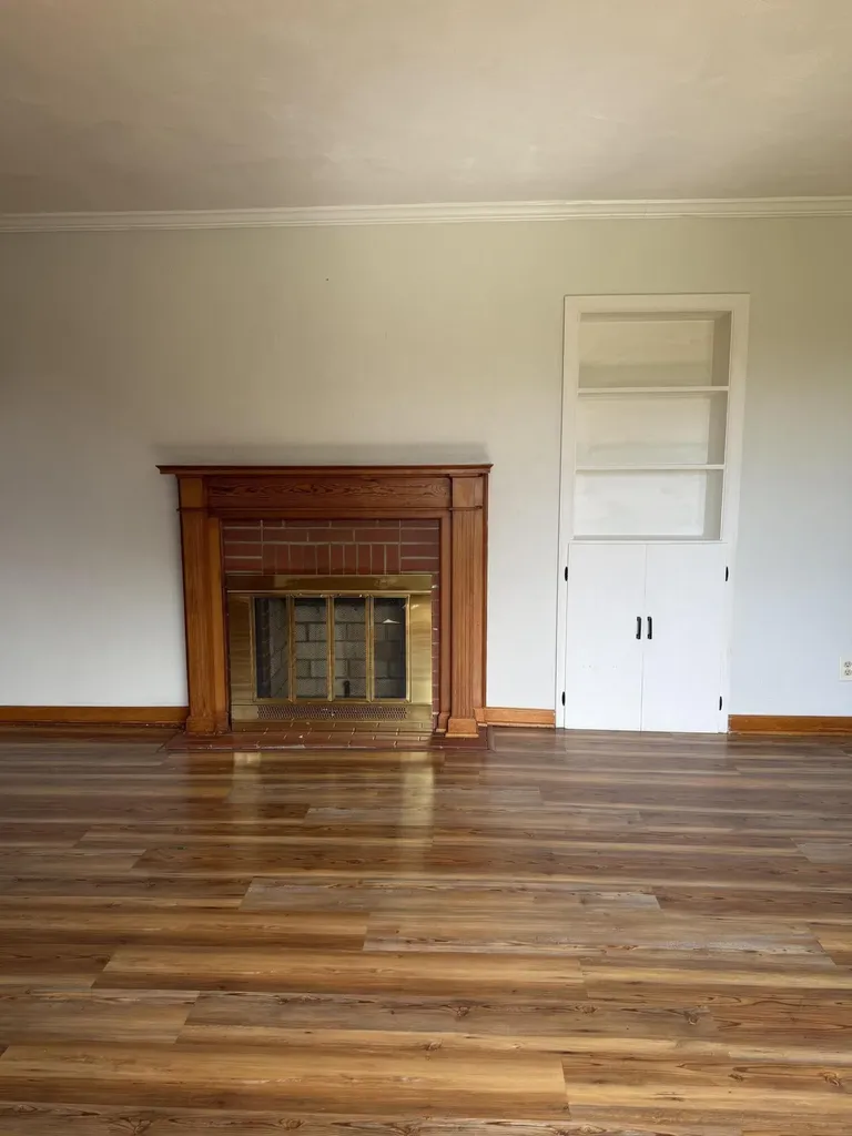 353 J F Kennedy Lane Lebanon KY 40033