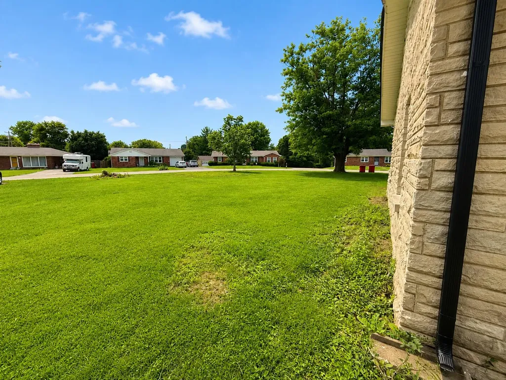 146 Donna Drive Frankfort KY 40601