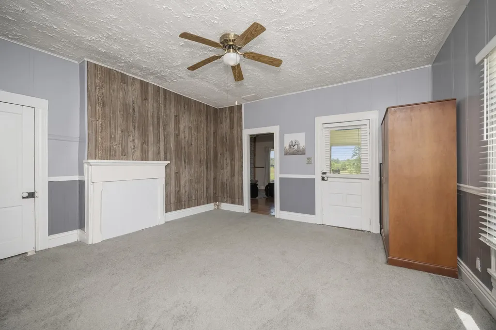 1160 Hopewell Road Harrodsburg KY 40330