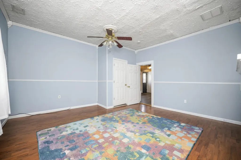 1160 Hopewell Road Harrodsburg KY 40330