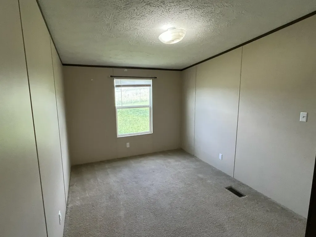 2420 Old Bull Road Eubank KY 42567