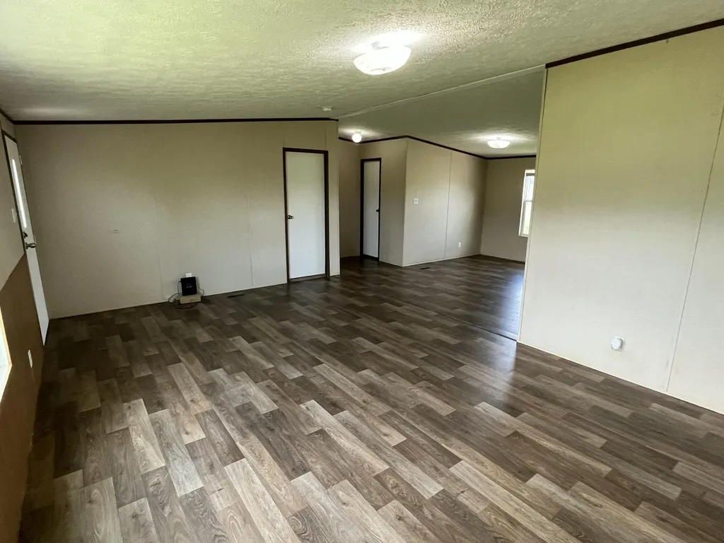 2420 Old Bull Road Eubank KY 42567