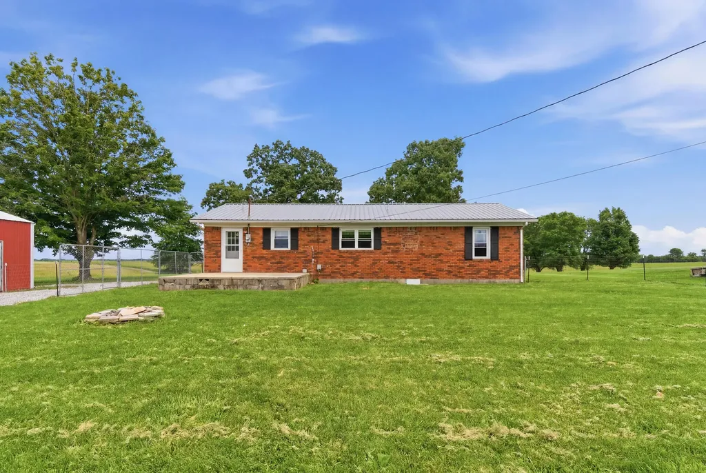 3325 Greenup Road Owenton KY 40359