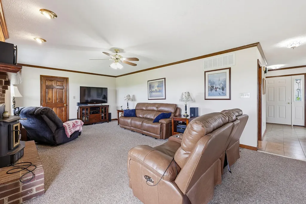 1406 Colston Lane Frankfort KY 40601
