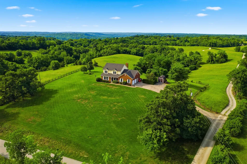 1406 Colston Lane Frankfort KY 40601