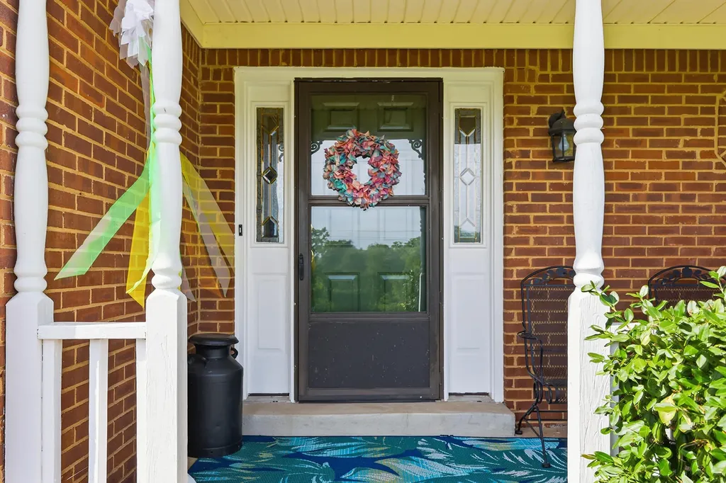 1406 Colston Lane Frankfort KY 40601