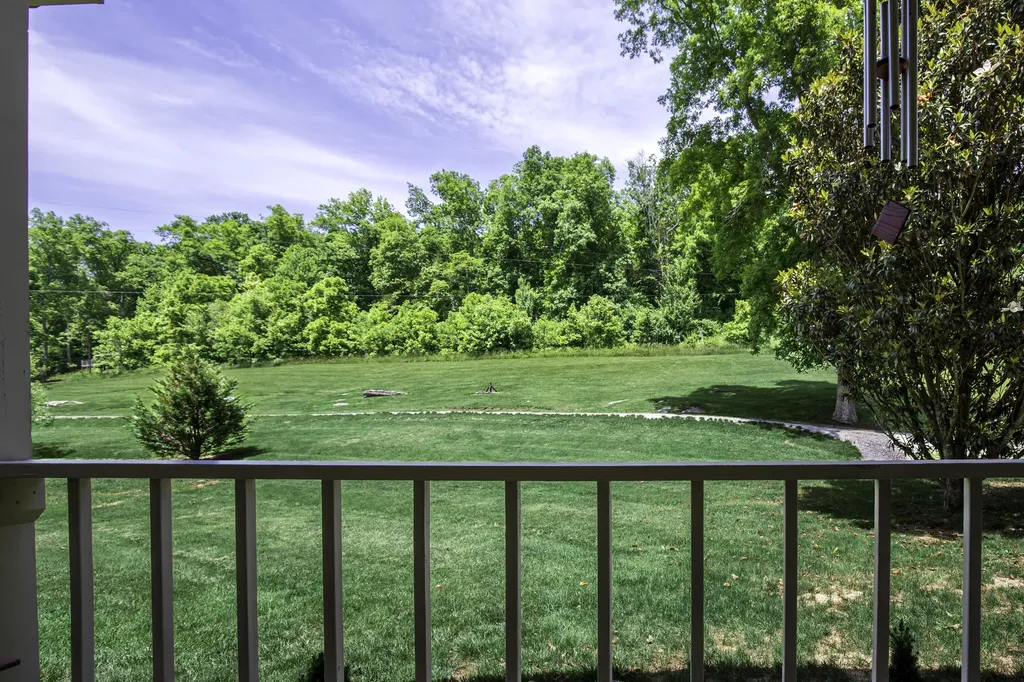 191 Bunton Road Versailles KY 40383