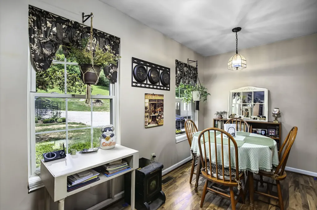 191 Bunton Road Versailles KY 40383