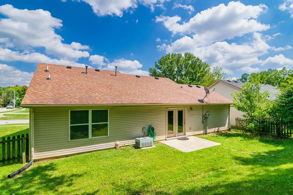 2240 Kenwood Drive Lexington KY 40509